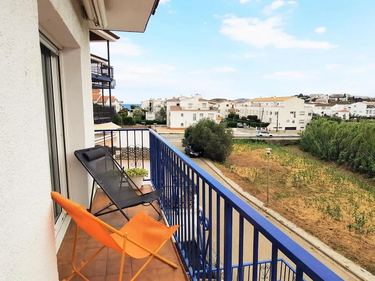 Apartamento Familiar En Llanca Cerca De La Playa De Grifeu, 2 Habitaciones Y Parking - Es-170-76 0*,  Spain